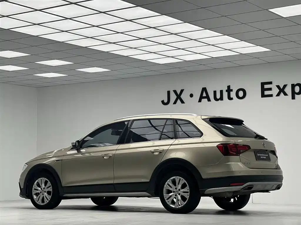 Volkswagen C-Trek 2018 230TSI DSG Comfort