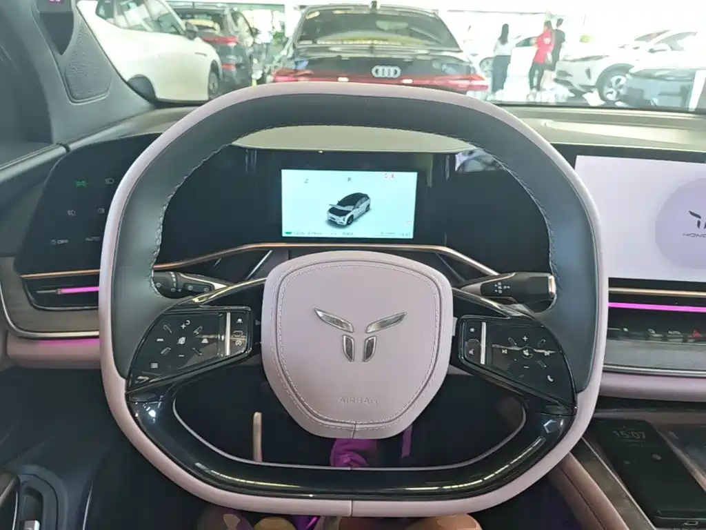 Hongqi Hongqi Tiangong 08 — миниатюра 11