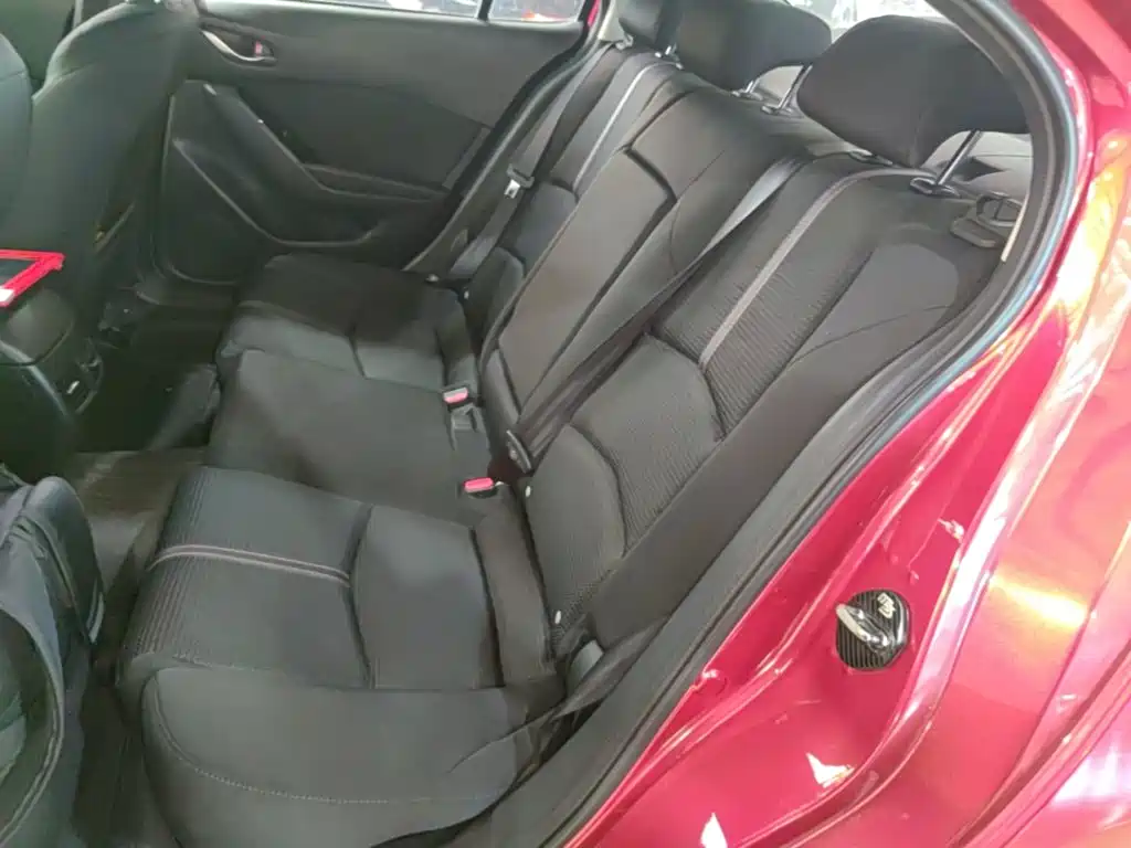 Mazda 3 Axela — миниатюра 17