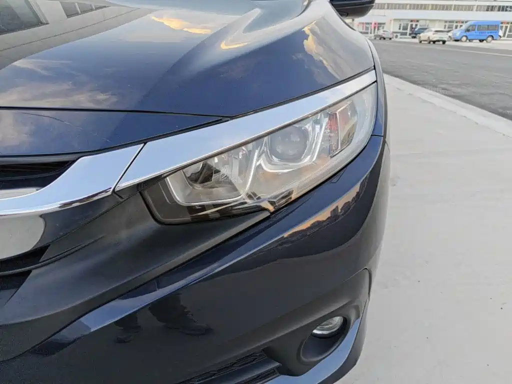 Honda Civic — миниатюра 24