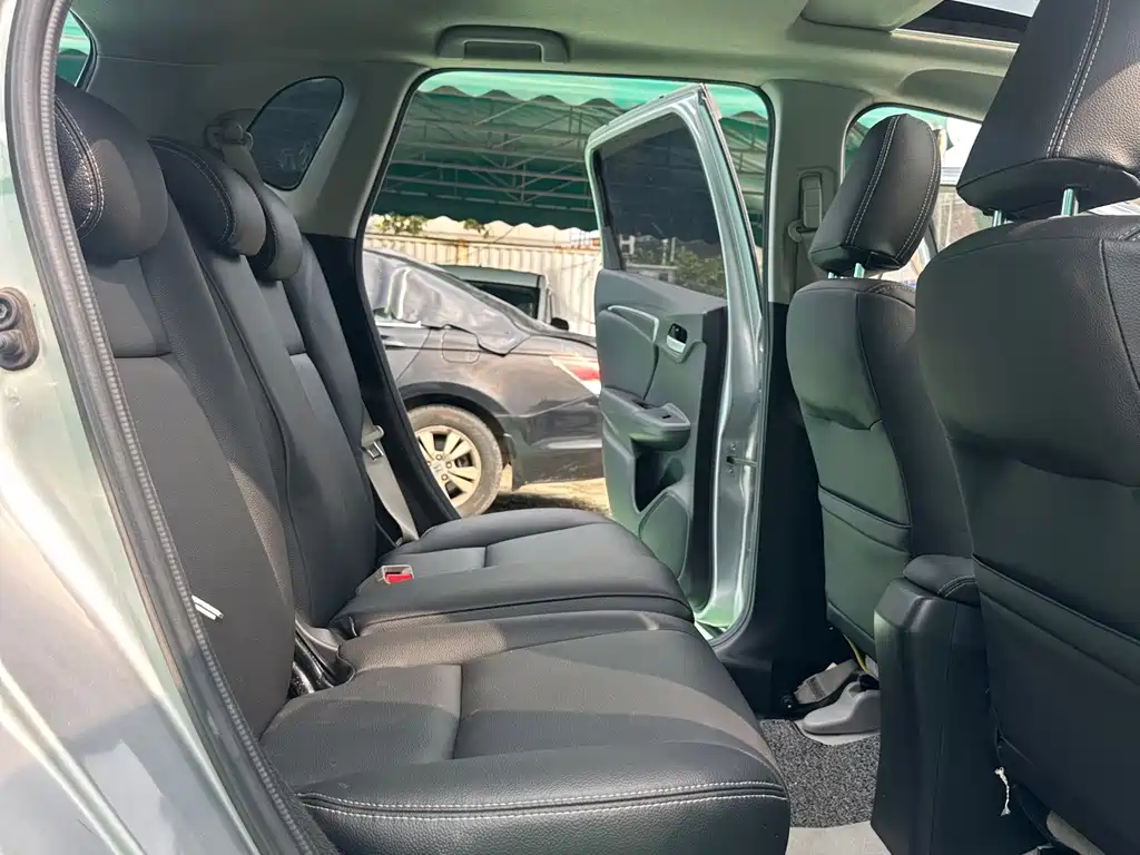 Honda Fit — миниатюра 11