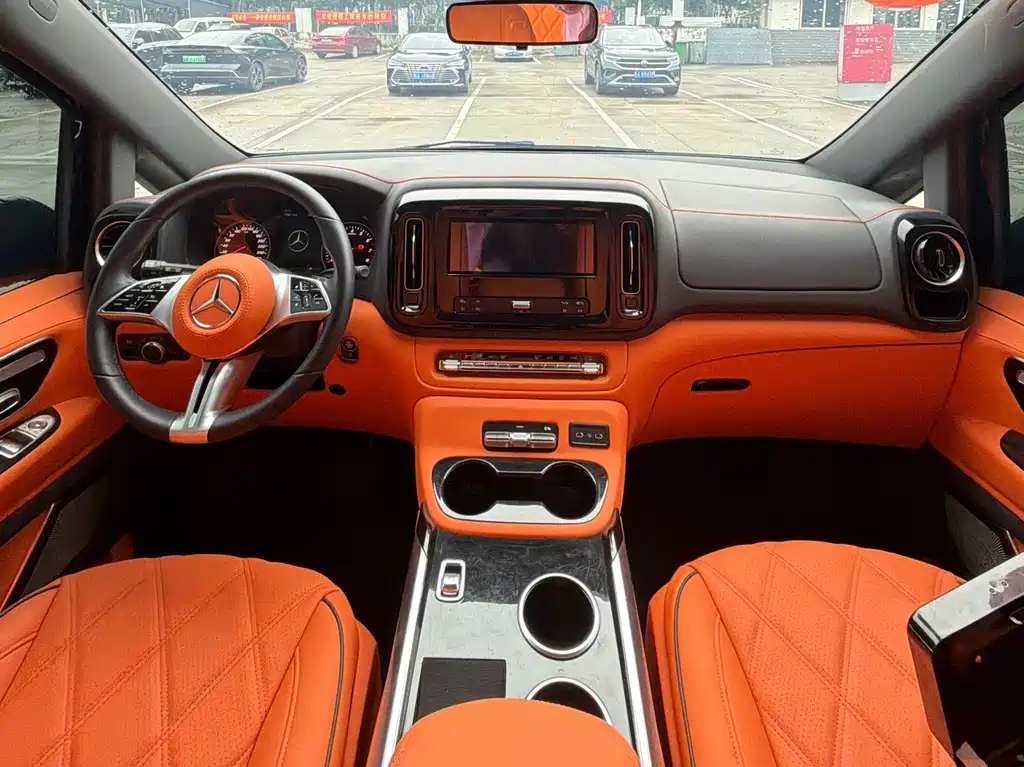 Mercedes-Benz Vito — миниатюра 10
