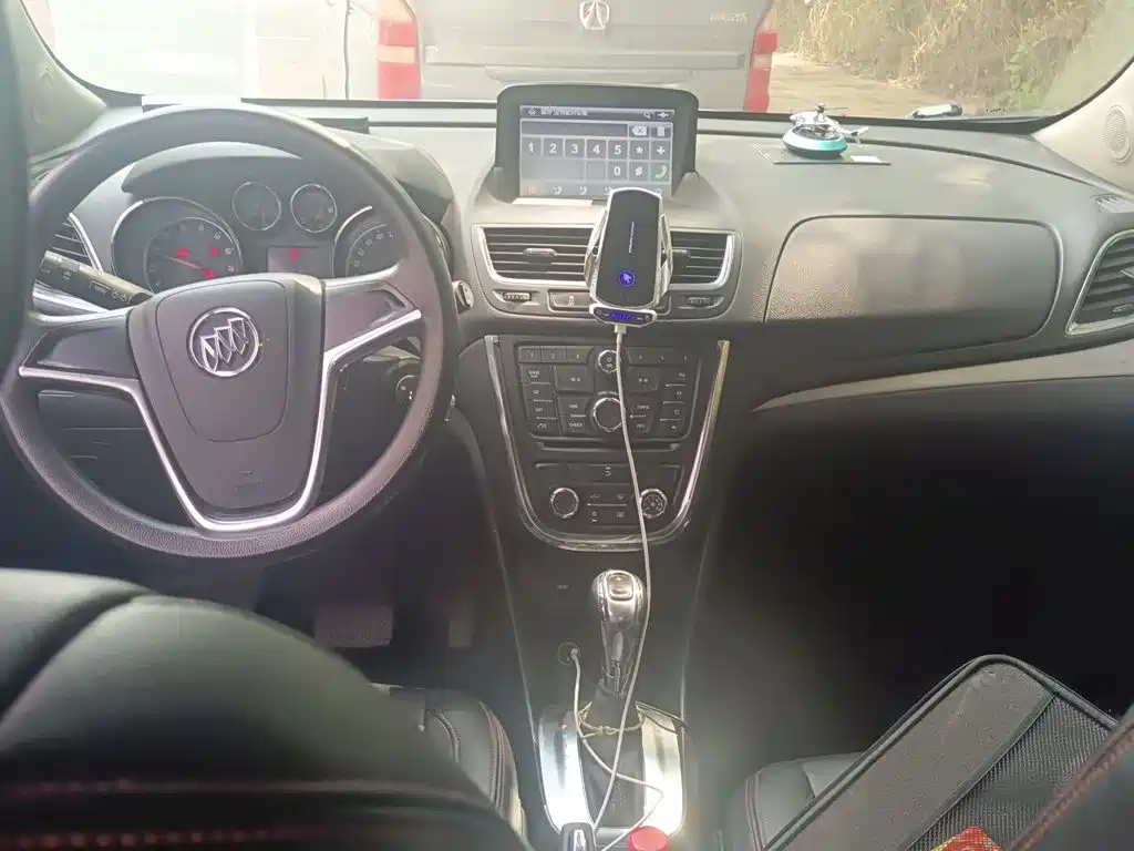 Buick Encore — миниатюра 6