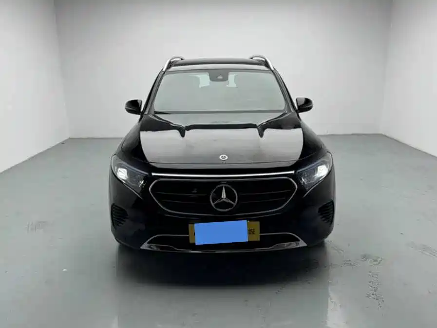 奔驰EQB 2022款 EQB 260 2023