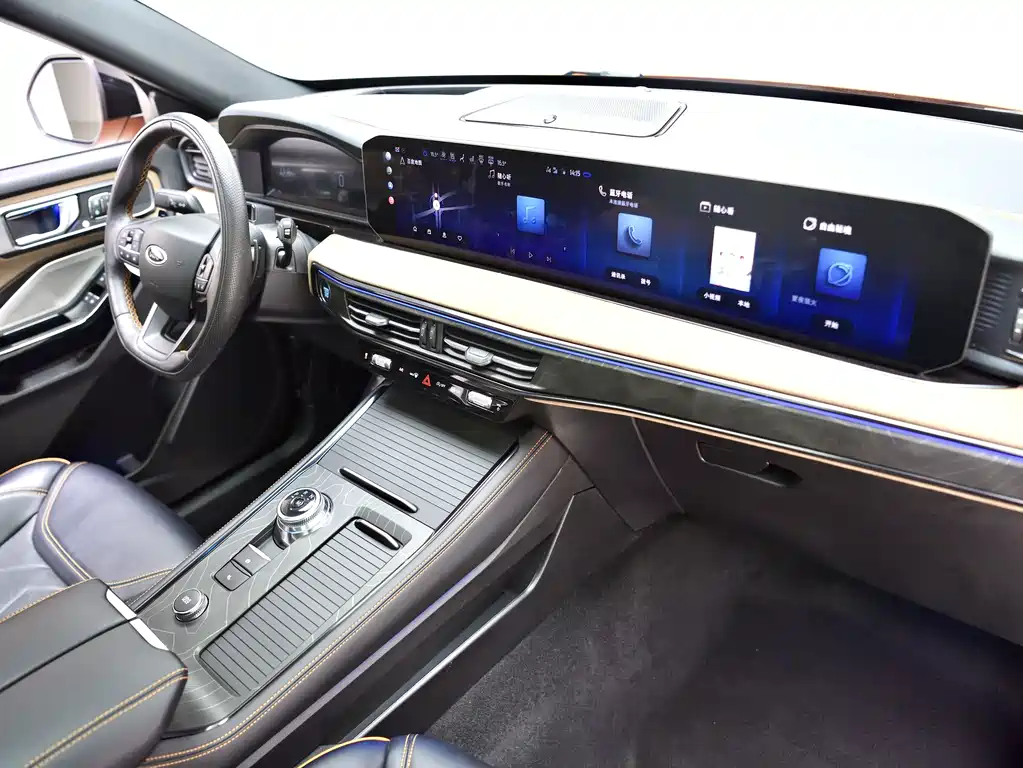 Ford Explorer — миниатюра 13