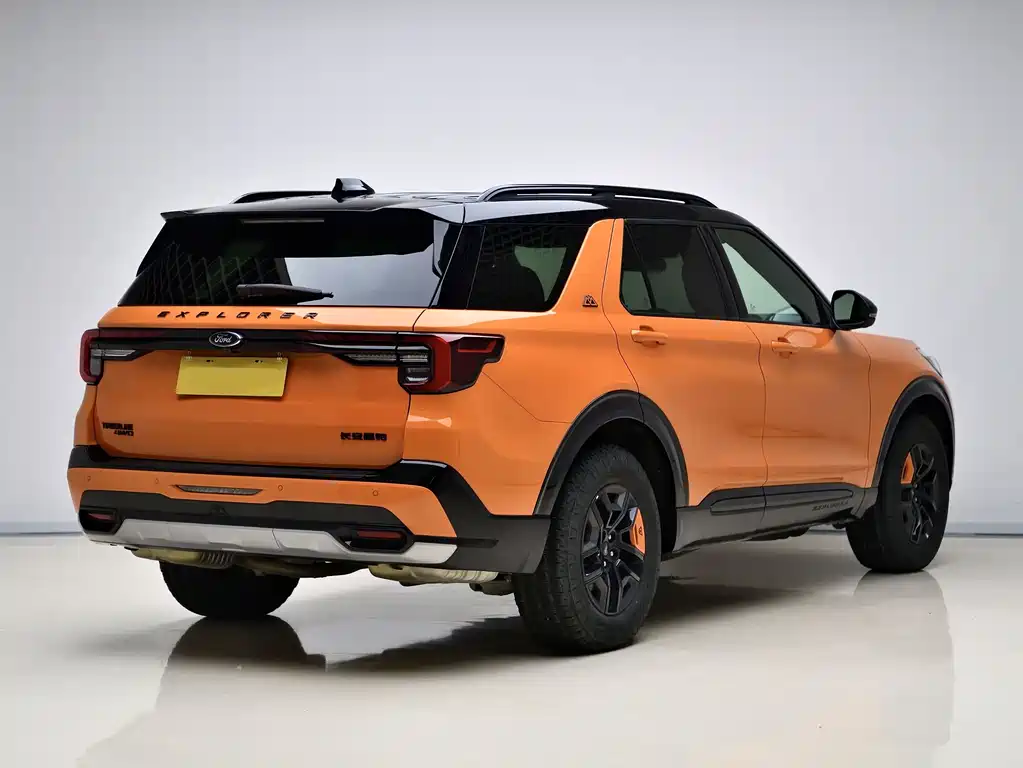 Ford Explorer — миниатюра 6