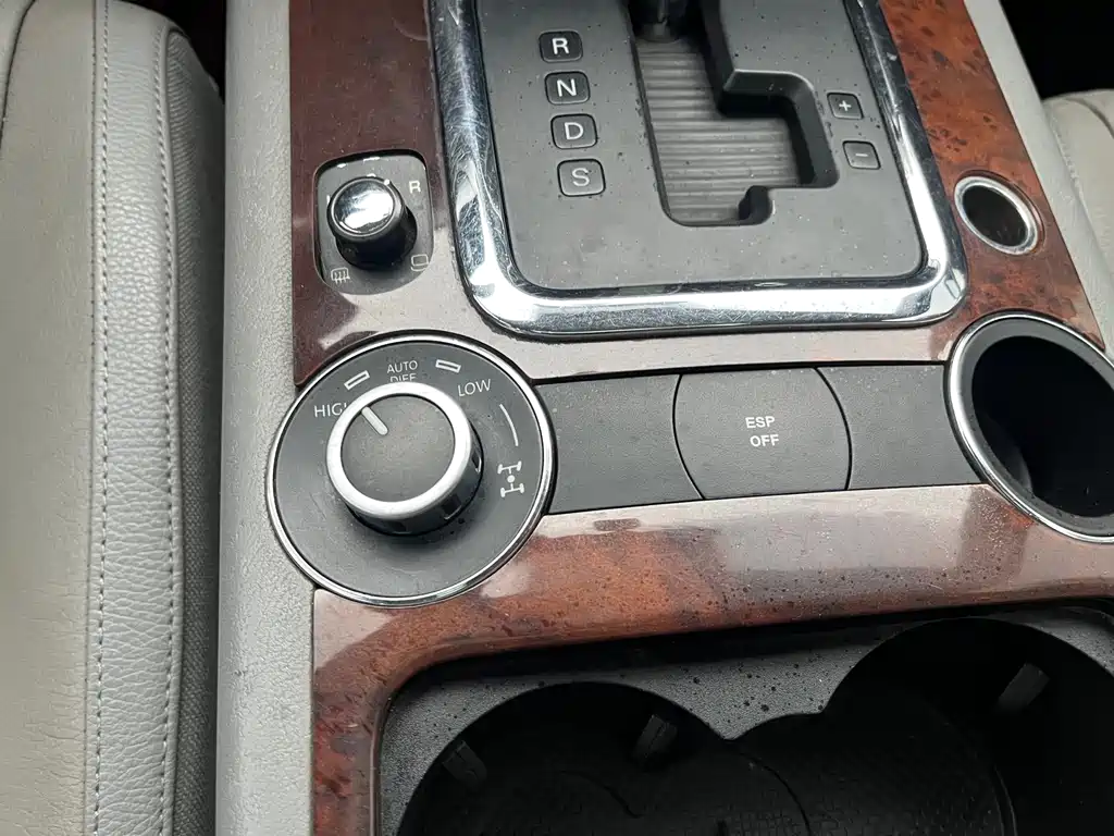 Volkswagen Touareg — миниатюра 11