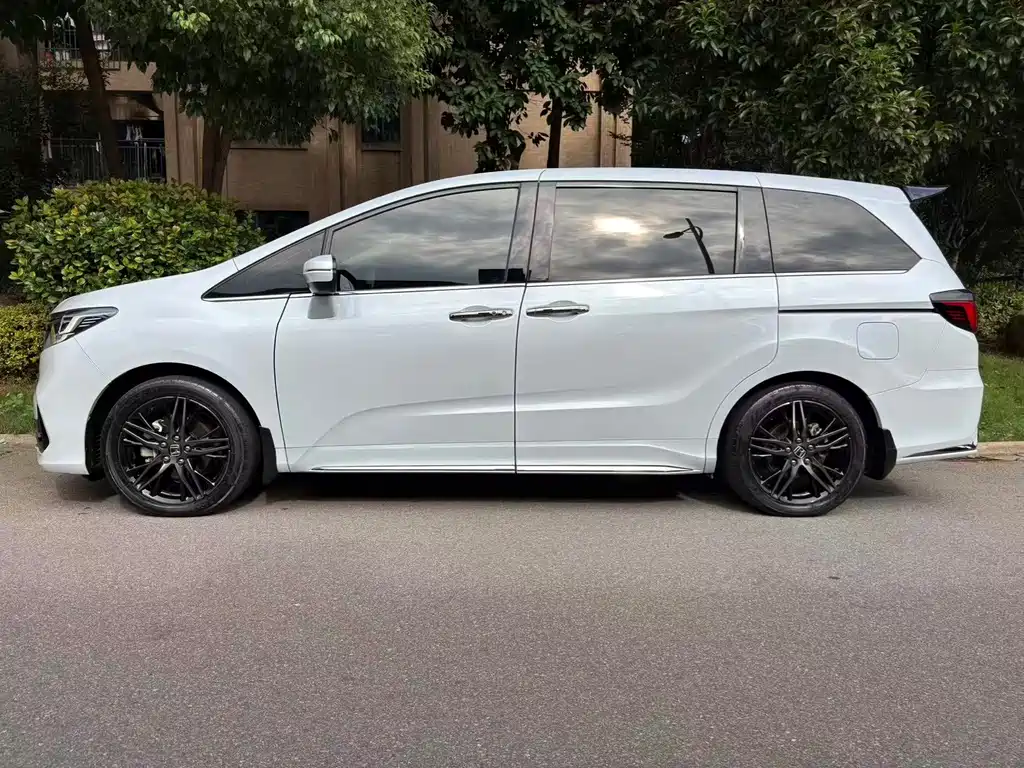 Honda Odyssey — миниатюра 5