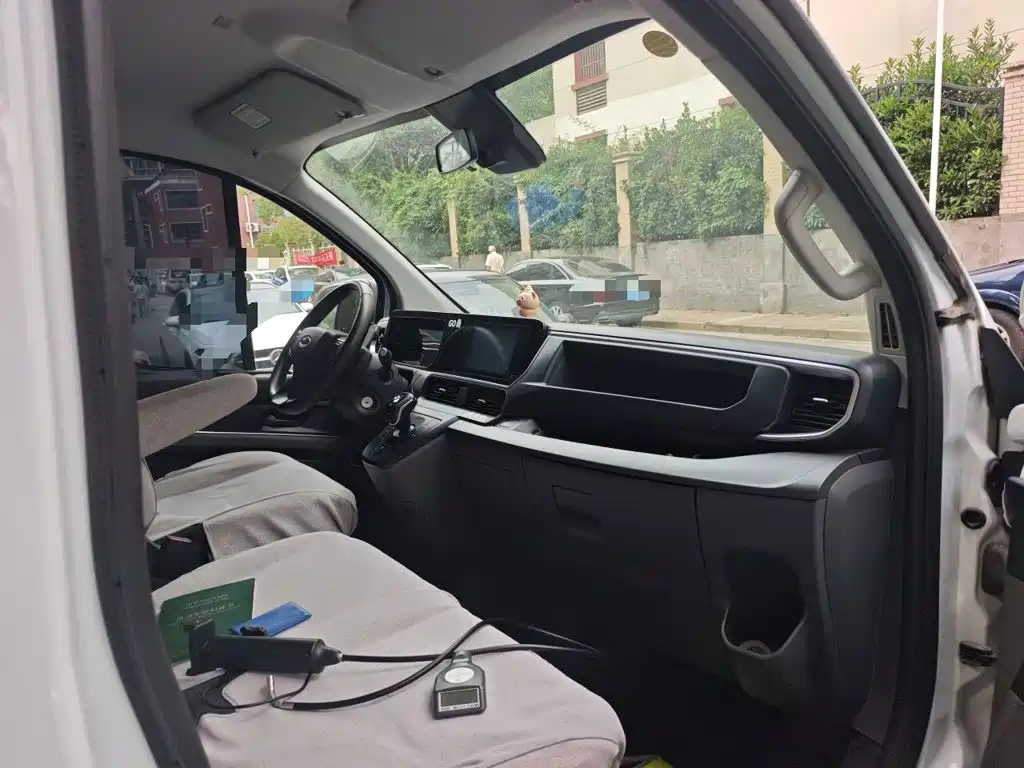 Ford Transit — миниатюра 20
