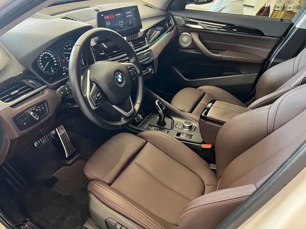 BMW X1 — миниатюра 8