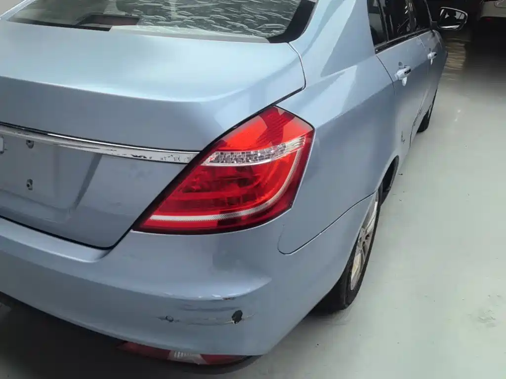 Geely Emgrand — миниатюра 8