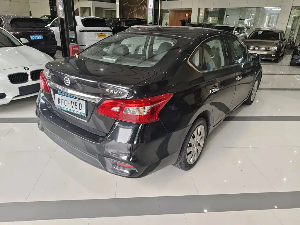 Nissan Sylphy — миниатюра 5