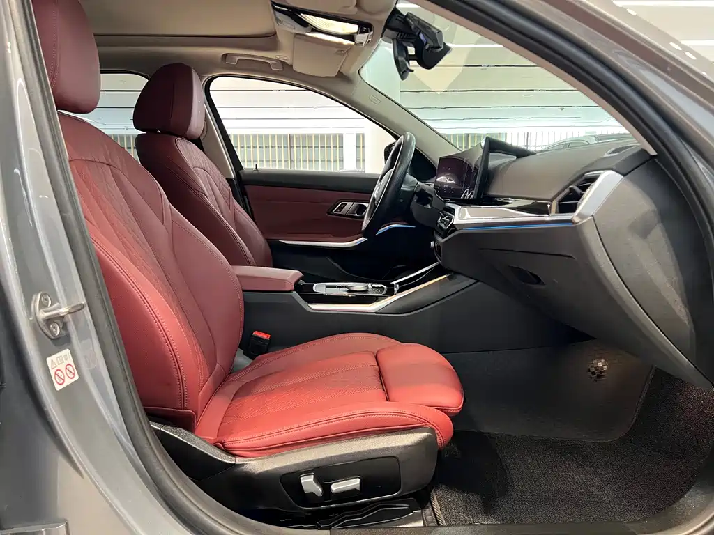 BMW i3 — миниатюра 10