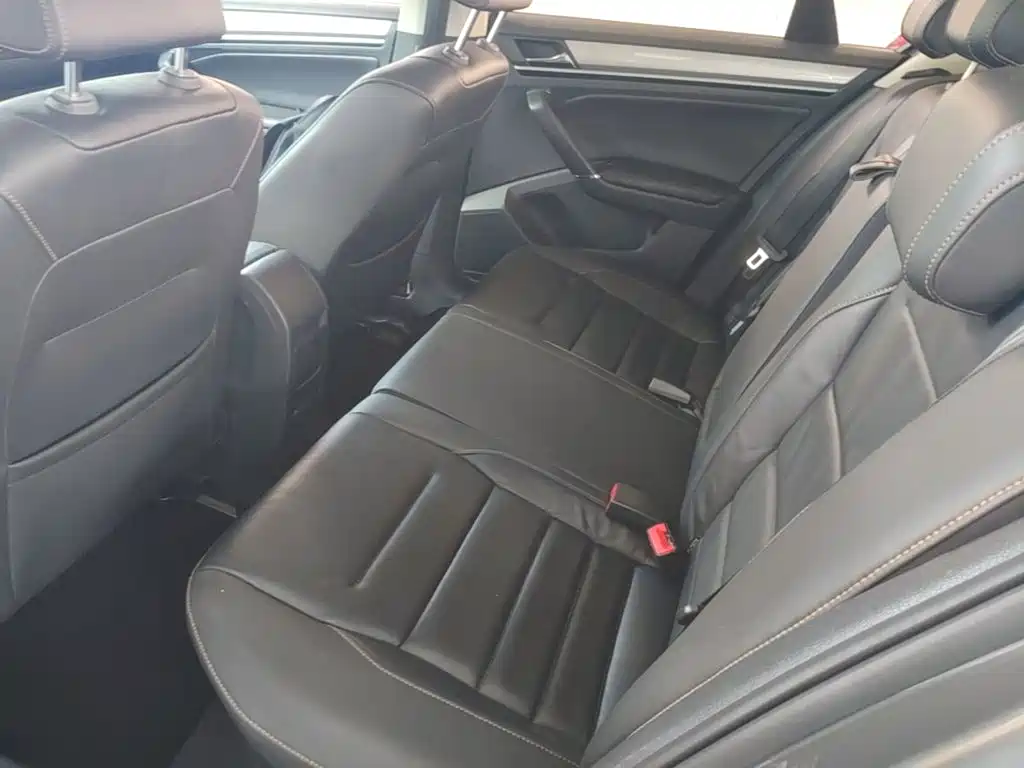 Volkswagen Bora — миниатюра 17