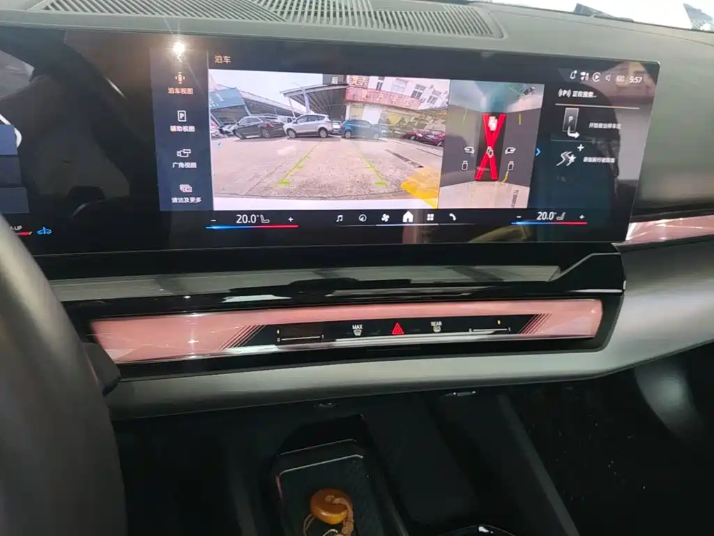 BMW 5 Series — миниатюра 13