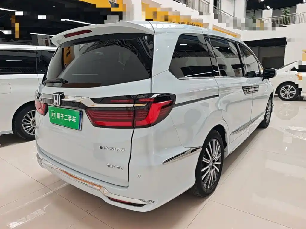 Honda Elysion — миниатюра 7
