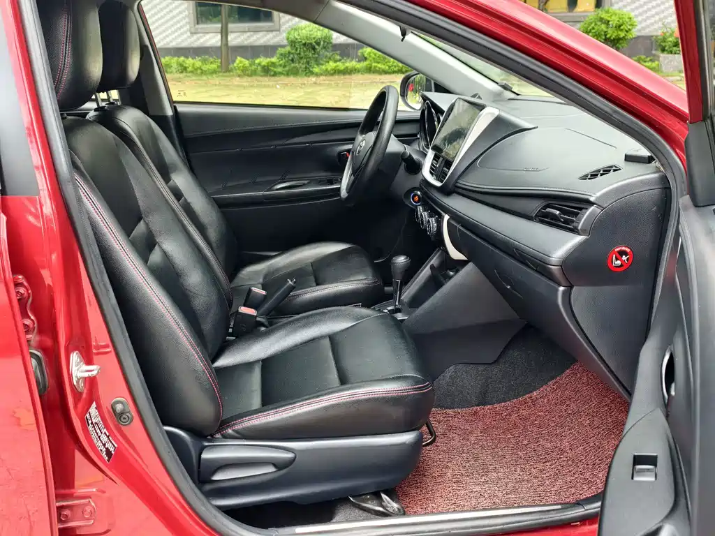 Toyota Yaris L — миниатюра 11