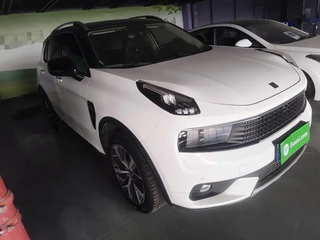 Lynk & Co 01 — миниатюра 4