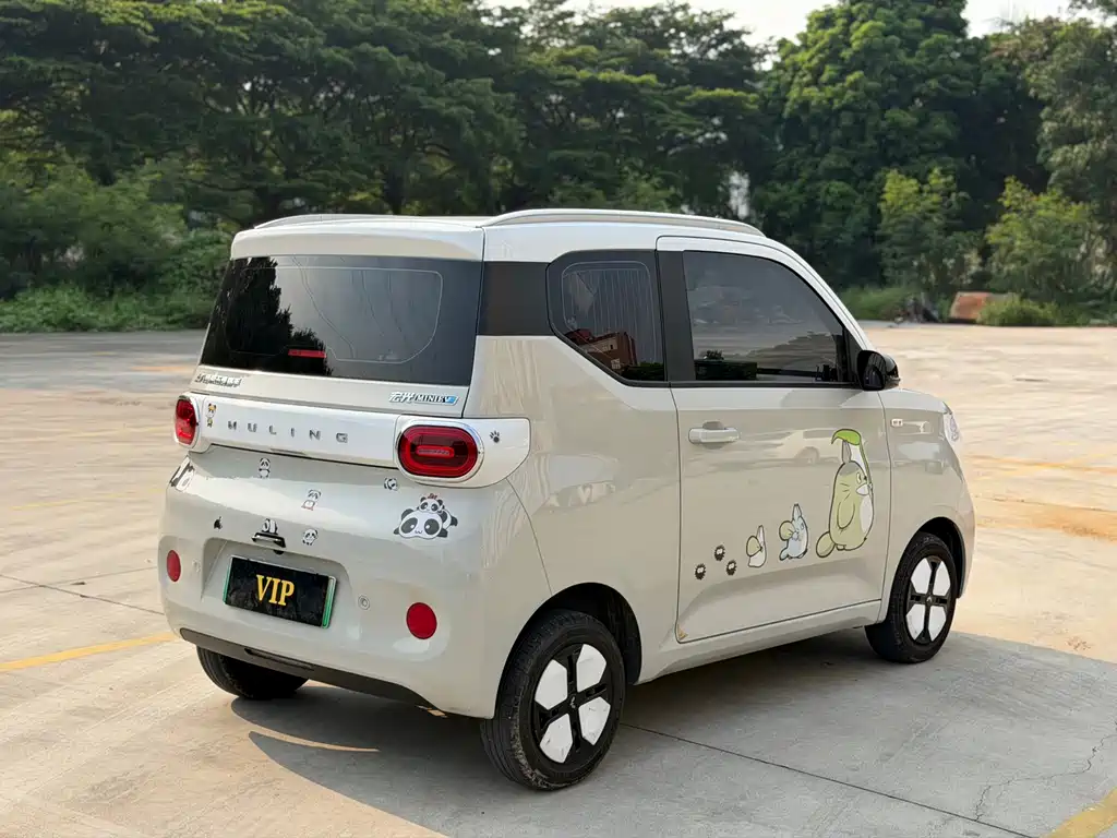 Wuling MINIEV — миниатюра 21