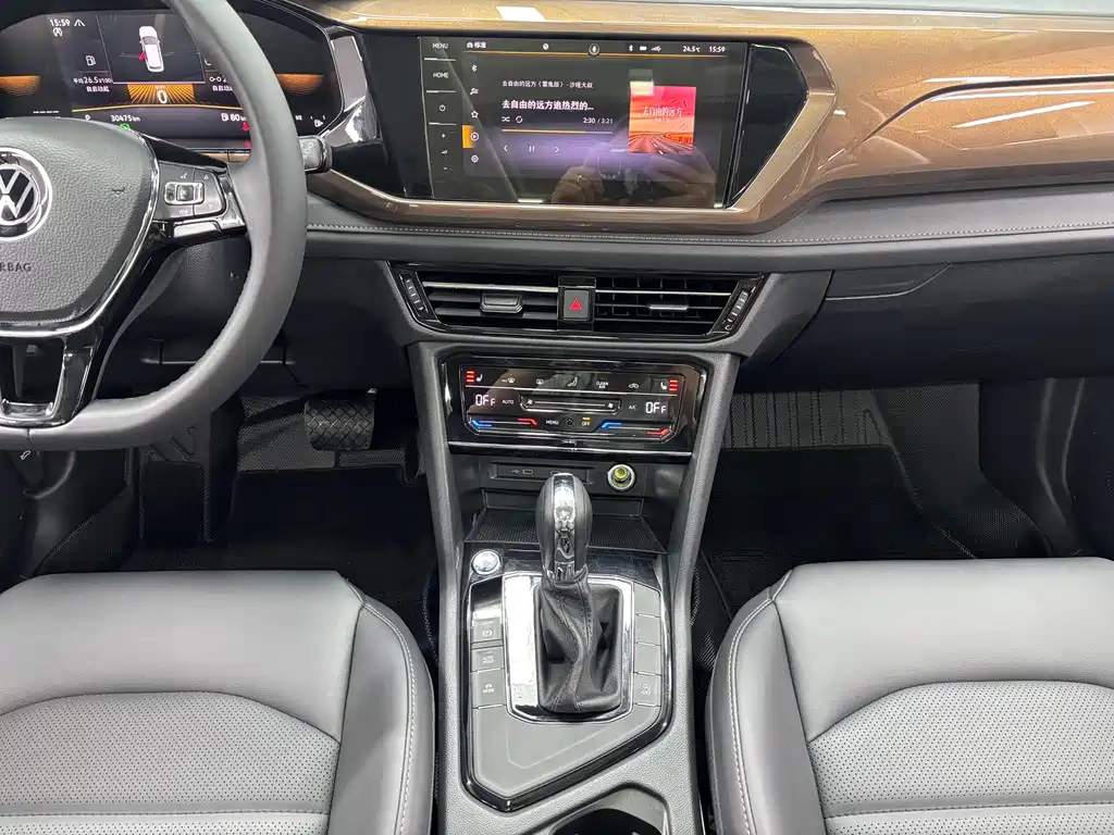 Volkswagen Tharu — миниатюра 11