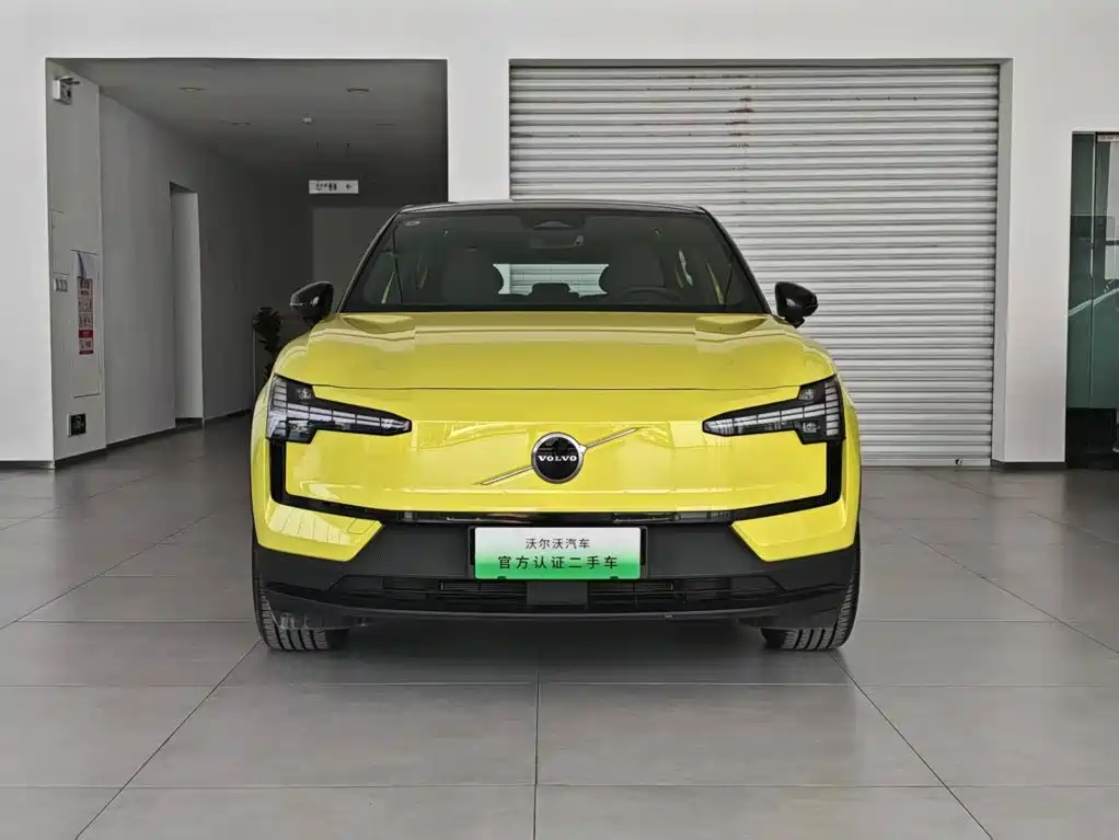 Volvo EX30 — миниатюра 2