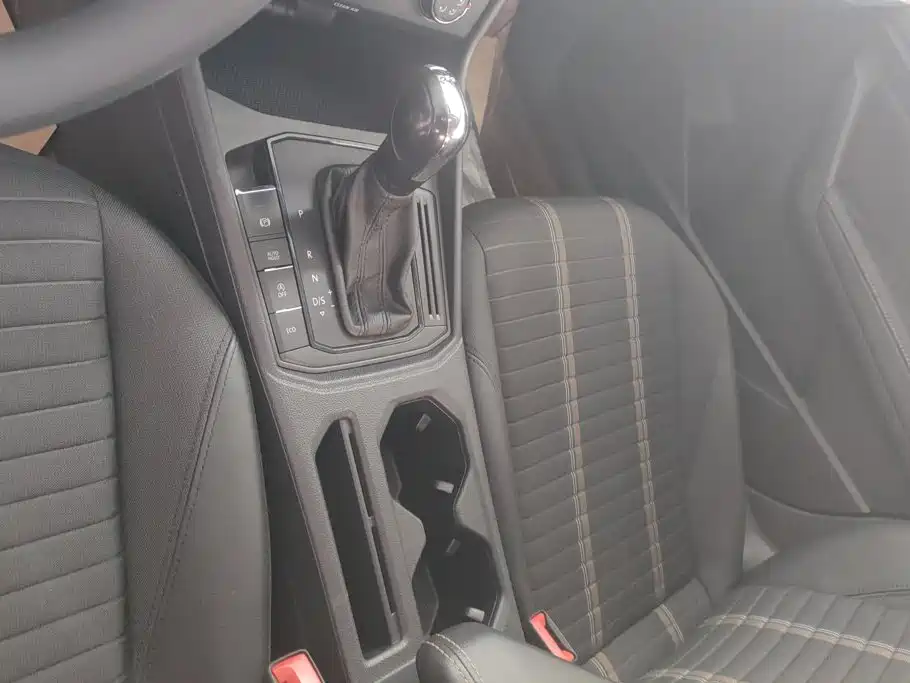 Volkswagen Lavida — миниатюра 16