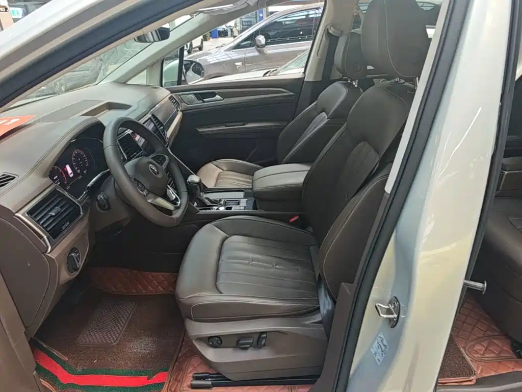 Volkswagen Viloran — миниатюра 15