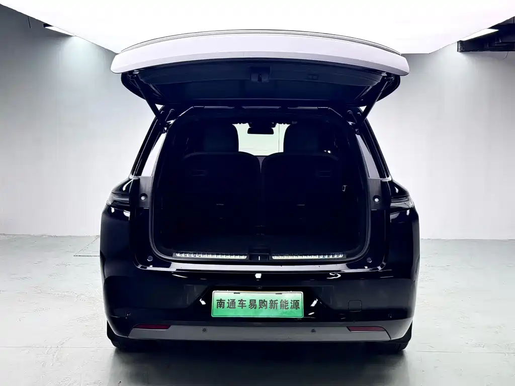 Li Auto Li L8 — миниатюра 7