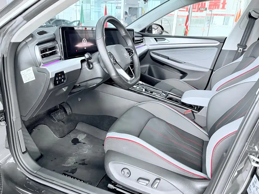 Volkswagen Lamando — миниатюра 4