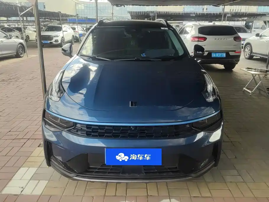 Lynk & Co 01 — миниатюра 2