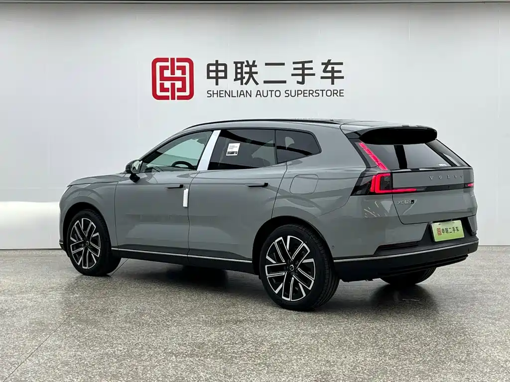 Volvo XC70 PHEV — миниатюра 2