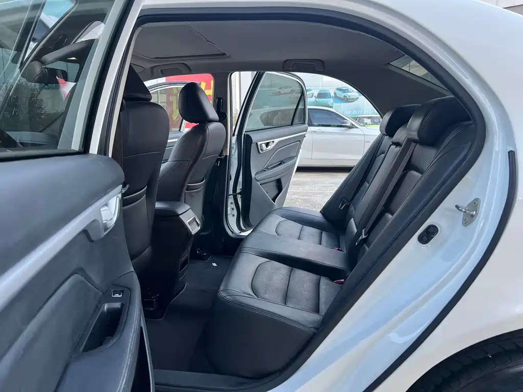 Geely Vision — миниатюра 15