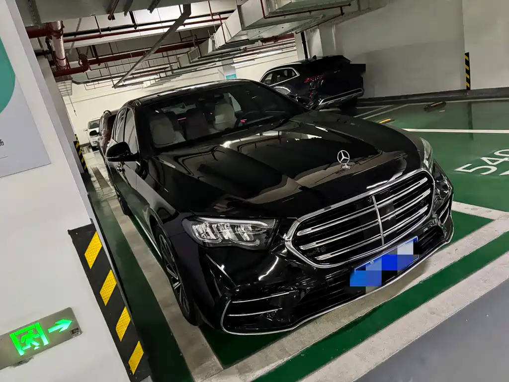 MERCEDES-BENZ E CLASS