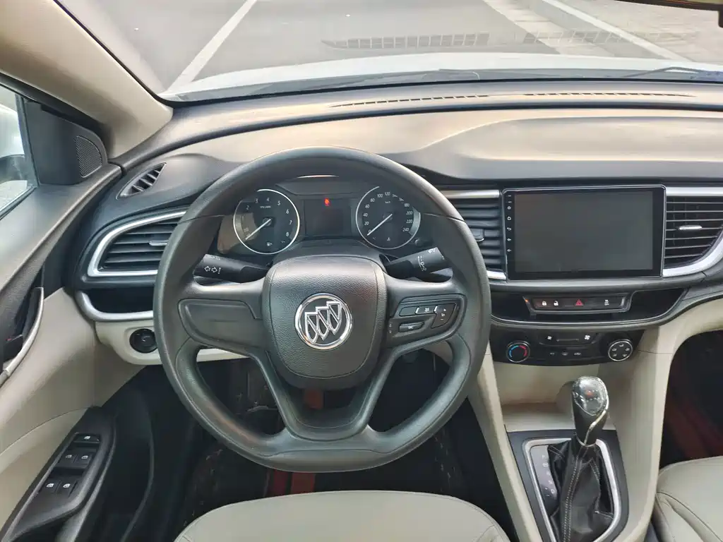 Buick Excelle — миниатюра 7