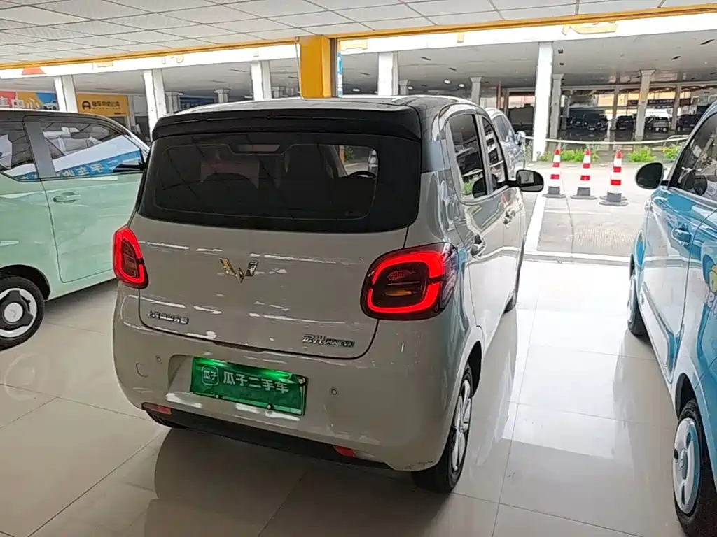 Wuling MINIEV — миниатюра 7