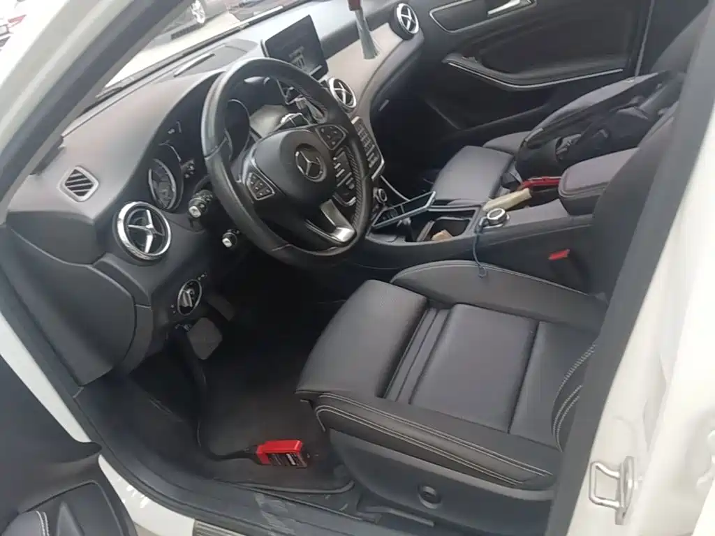 Mercedes-Benz GLA — миниатюра 15