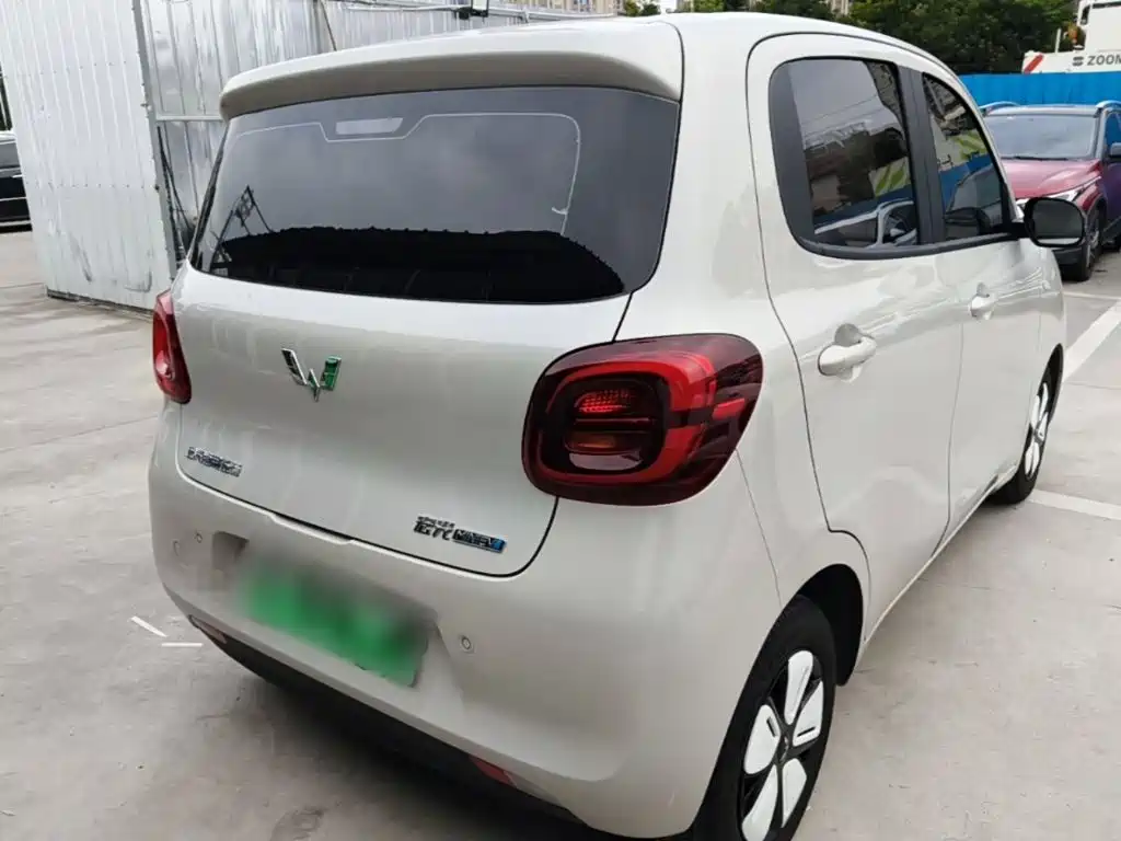 Wuling MINIEV — миниатюра 7