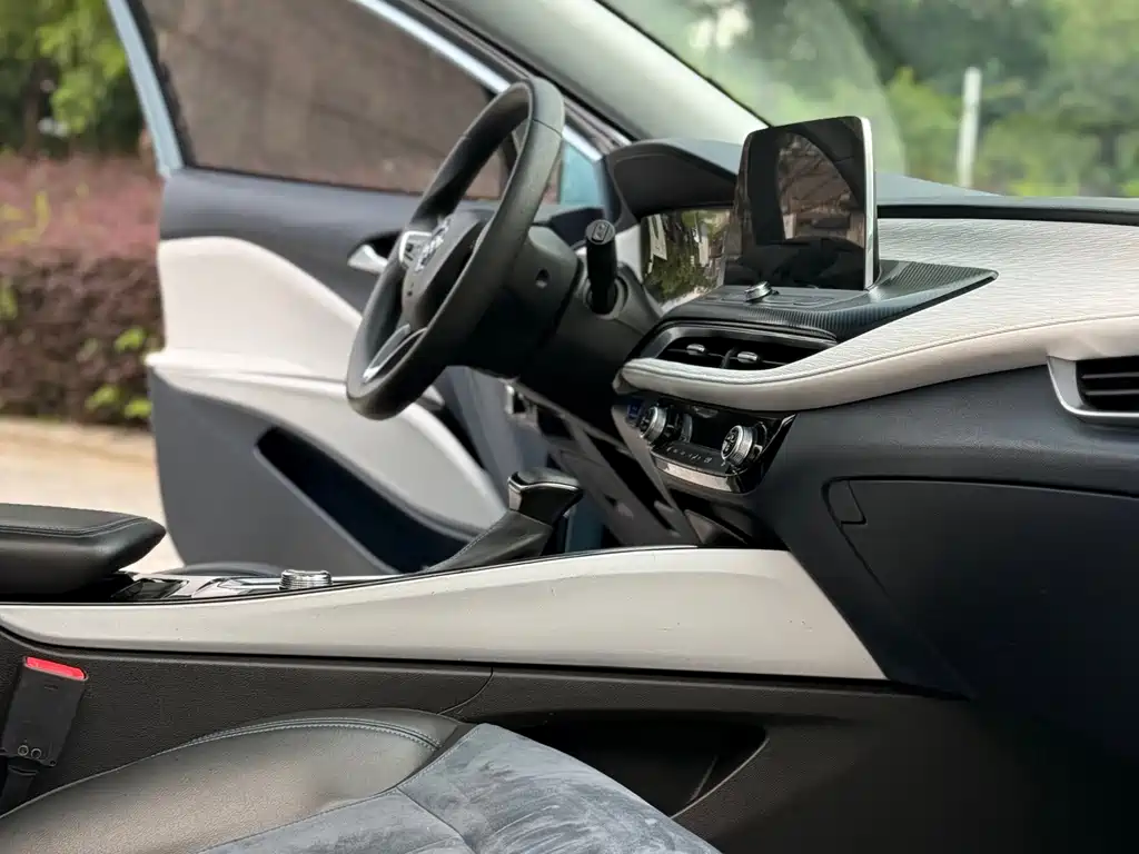 Buick Velite 6 — миниатюра 13