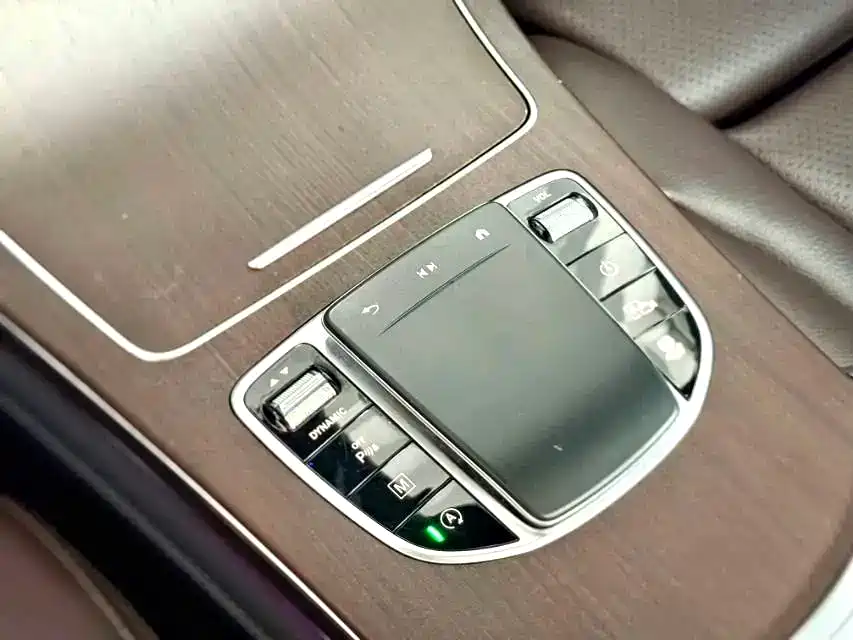 Mercedes-Benz GLC — миниатюра 7