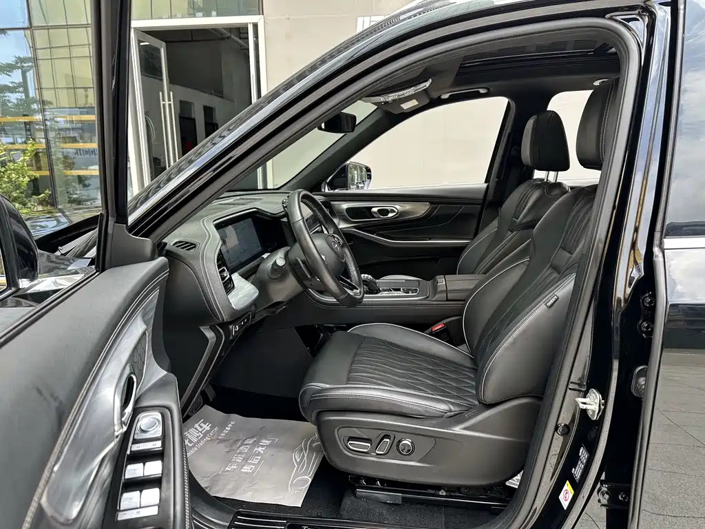 GAC GS8 2022 2.0TGDI Luxury Smart Connect ( мест)