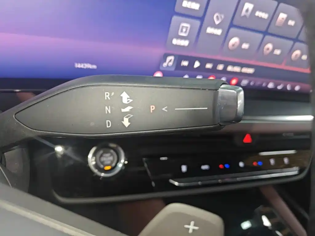 Buick Envision Plus — миниатюра 14
