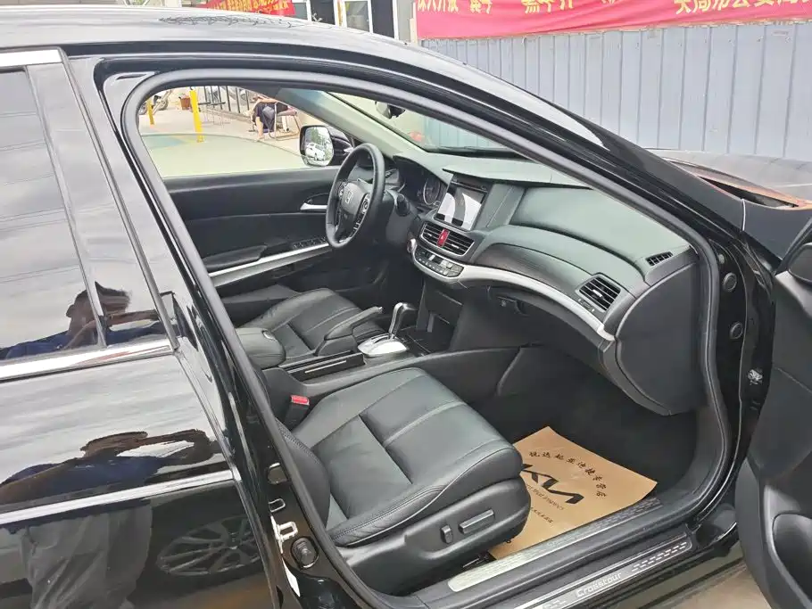 Honda Crosstour 2014 2.4L Luxury