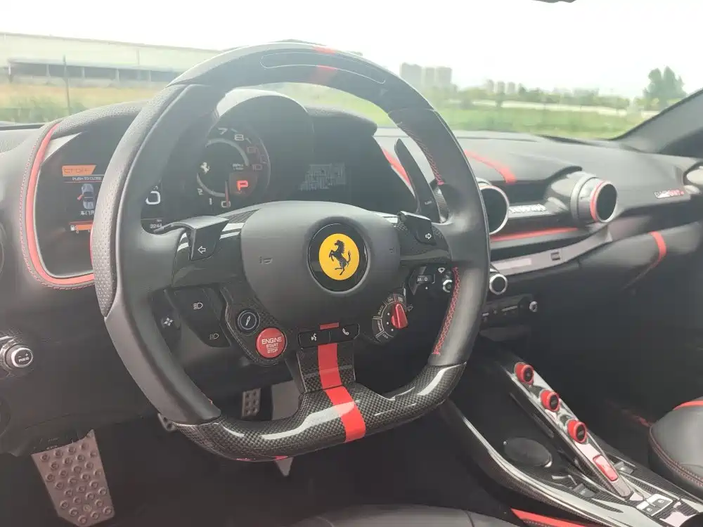 Ferrari 812 — миниатюра 6