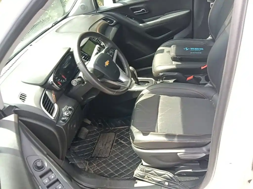 Chevrolet Trax — миниатюра 20