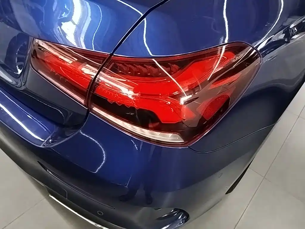 Mercedes-Benz A-Class — миниатюра 8