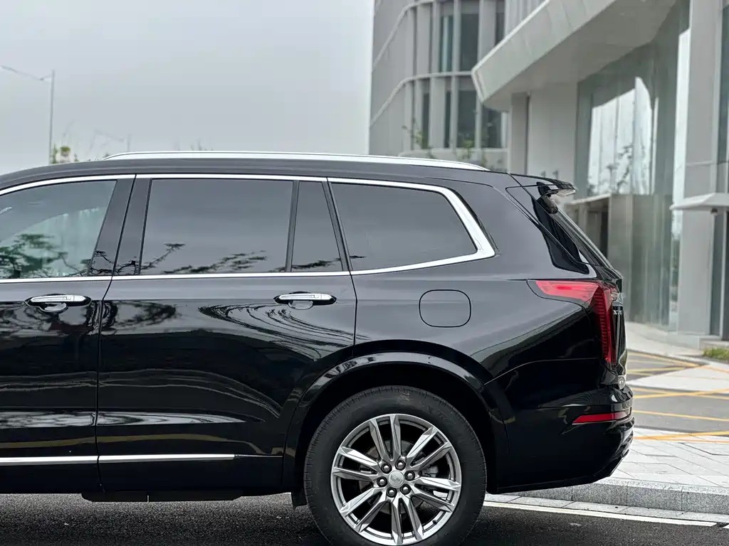Cadillac XT6 — миниатюра 9