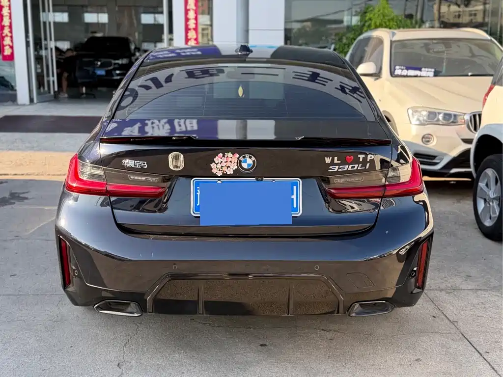 BMW 3 Series — миниатюра 4