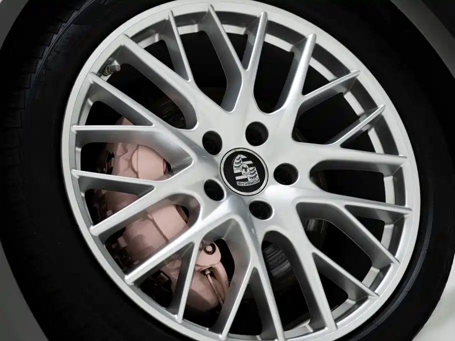 Porsche Panamera — миниатюра 5