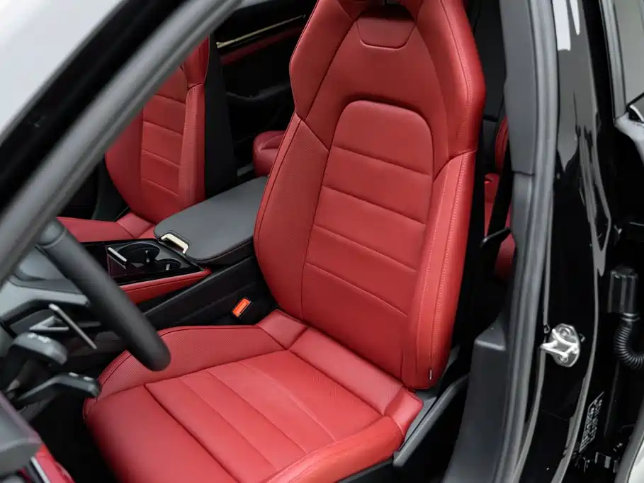 Porsche Panamera — миниатюра 10