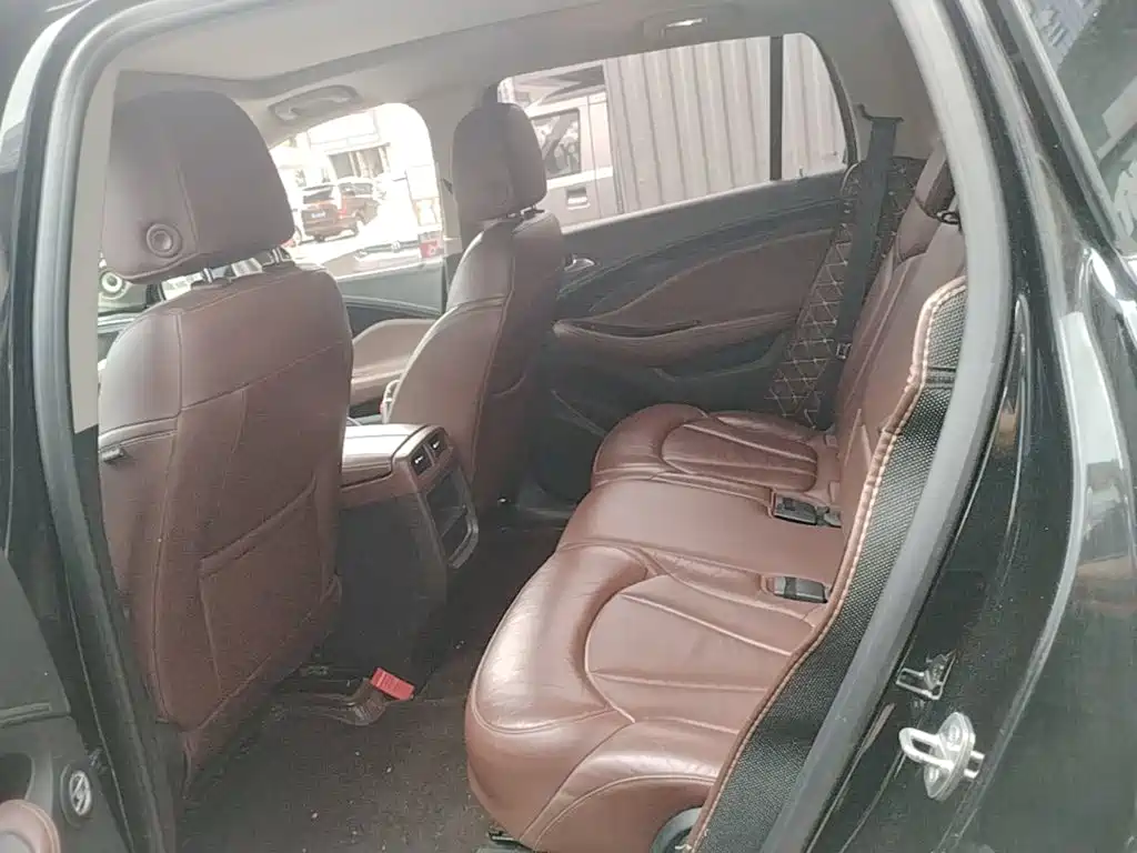 Buick Envision Plus — миниатюра 17